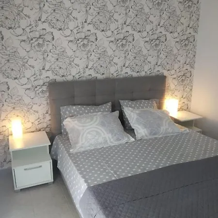 Sea & City Apt * Lixouri